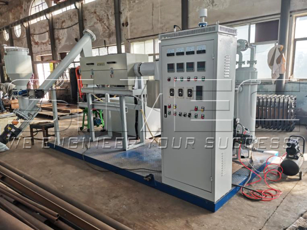 biomass-pyrolysis-apparatus.jpg