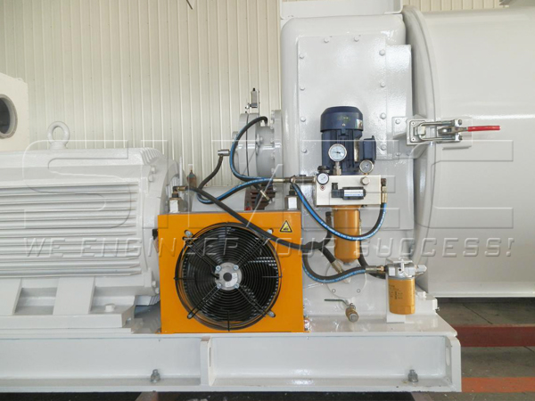 oil-cooling-and-lubrication-system-for-main-shaft-bearing-and-gearbox