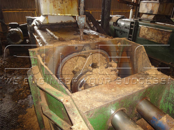 palm-oil-extruder