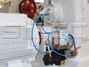spm420-lubrication-system